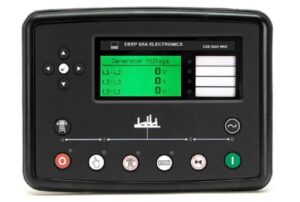 A black DSE8620 MKII control module with a green screen